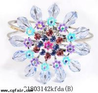 Hand bracelet