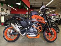 KTM 690 Duke