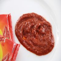Quality and Sell chilli , pepper sauce with 30g sachet From South Africa