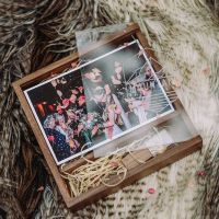 Hot Sale Wooden Photo Album Packaging Box Natural Walnut Wood Picture Album Storage Box With Acralic Lid From China