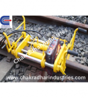 Hydraulic Weld trimmer machine - (CHAKRADHAR INDUSTRIES (CDI)