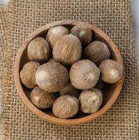 WHOLE NUTMEG WITH...