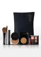 MAKEUP KIT