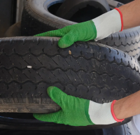 Factory Direct Gloves Yarn Rubber Workers
