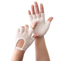 Half-finger touch screen five-finger yoga gloves for aerial yoga, anti-slip sports professional auxiliary products