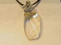Crystal pendant