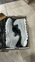 Wholesale Cement 10 Retro Light Smoke Grey Running Sports Basketball Shoes