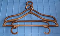 Rattan hanger
