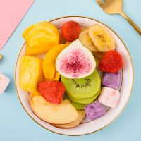 Mixed fruits and vegetables crunchy dry