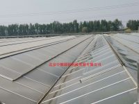 Greenhouse roof cleaning system