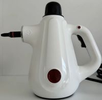 A convenient high - pressure handheld steam cleaner for household cleaning