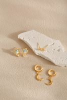 Star earrings with 18k gold electroplated 