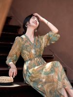  Elegant Waist-Defying Silk Chiffon Print