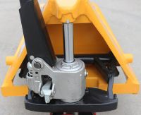 Used Shac Man 25t Diesel Volume