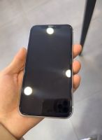 Premium Smartphone in Near Mint Condition with a High End Camera and Fast Processor