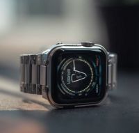 Silver Premium Smartwatch for Light - weight Commuting, 1.4 - inch