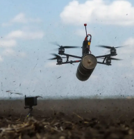 Tactical FPV Drones & Anti-Jamming UAV Communication 0.27mm/0.4mm Invisible Fiber Optic 5km-30km From China