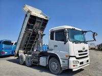 UD Trucks Dump