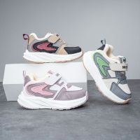Spring Autumn Children&#039;s Shoe Bales Famous Branded Children&#039;s Shoes Slip-on Antibacterial Sneakers With Led Light Kids
