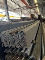 Wholesale High Quality Large Inventory Angle Iron Steel From China