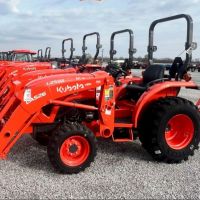 Fairly USED Factory Price High Quality Japanese Used Tractors Kubota 4x4 Farming Machine Agricultural Tractor Agricola Used Kubota Tractor