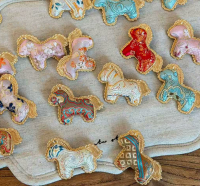 Song Brocade Pony Brooch