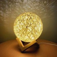 Rattan Ball Table Lamp