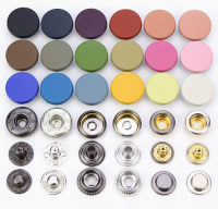 Plastic &amp; Metal Buttons