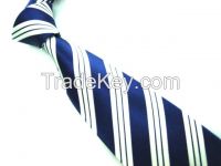 Silk necktie