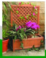 wooden planter with lattice