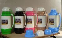 plastic vacuum flask with glass refill