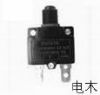 Manual reset circuit breaker