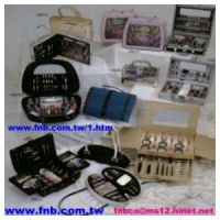 new Cosmetics &amp; Make up kits