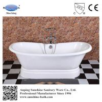 Classical  pedestal bathtub , enamel tub