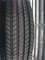 Sell tubless radial truck tyres