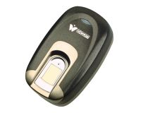 Fingerprint reader