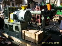 Single rubber-extruder series