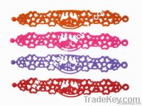 silicone drive midge bracelet
