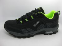 Cheap men hiking shoe wholesale with softshell material