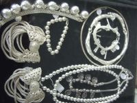 Jewelries