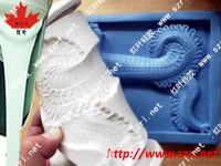 Silicone rubber for small crafts reproduction