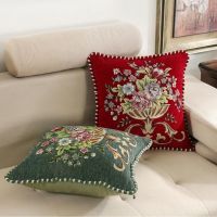 Chenille White Vintage Throw Pillows Covers Floral Embroidered Cushion Cover for Sofa Bed Chairs Car Euro Sham Covers Retro Home Decor Pillows Covers