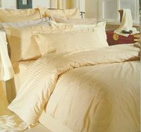 hotel bedding