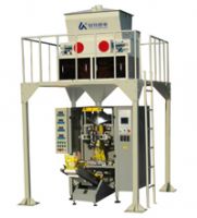 Fully-automatic batching scale with packing film roll