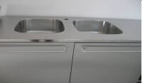 stainless steel kitchen sink