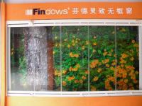 Lunux Frameless Balcony Glazing