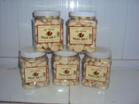 fresh peeled garlic