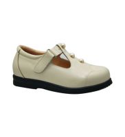 Women Comfort T-shoes With Pearls