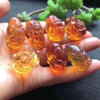 Natural Burmese Amber carvings pendant