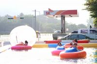 Electric bumper boat